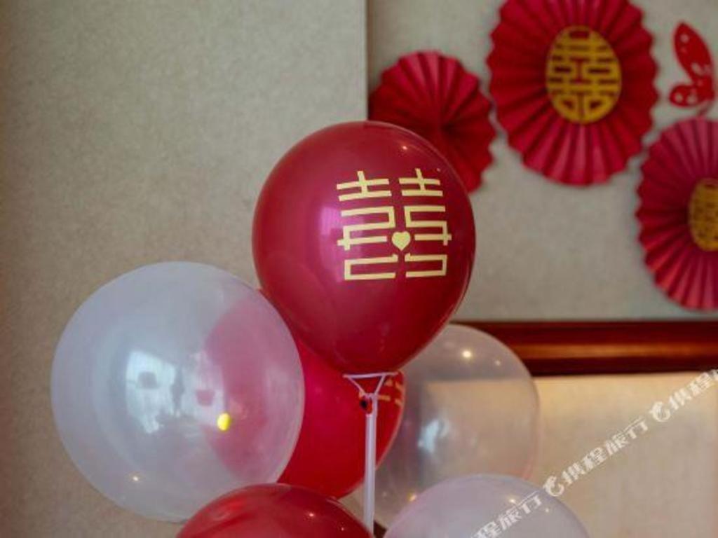 Nanchang Galactic Peace International Hotel Eksteriør billede