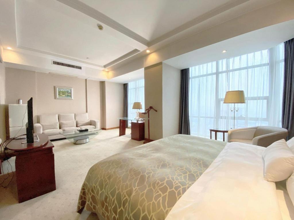 Nanchang Galactic Peace International Hotel Eksteriør billede
